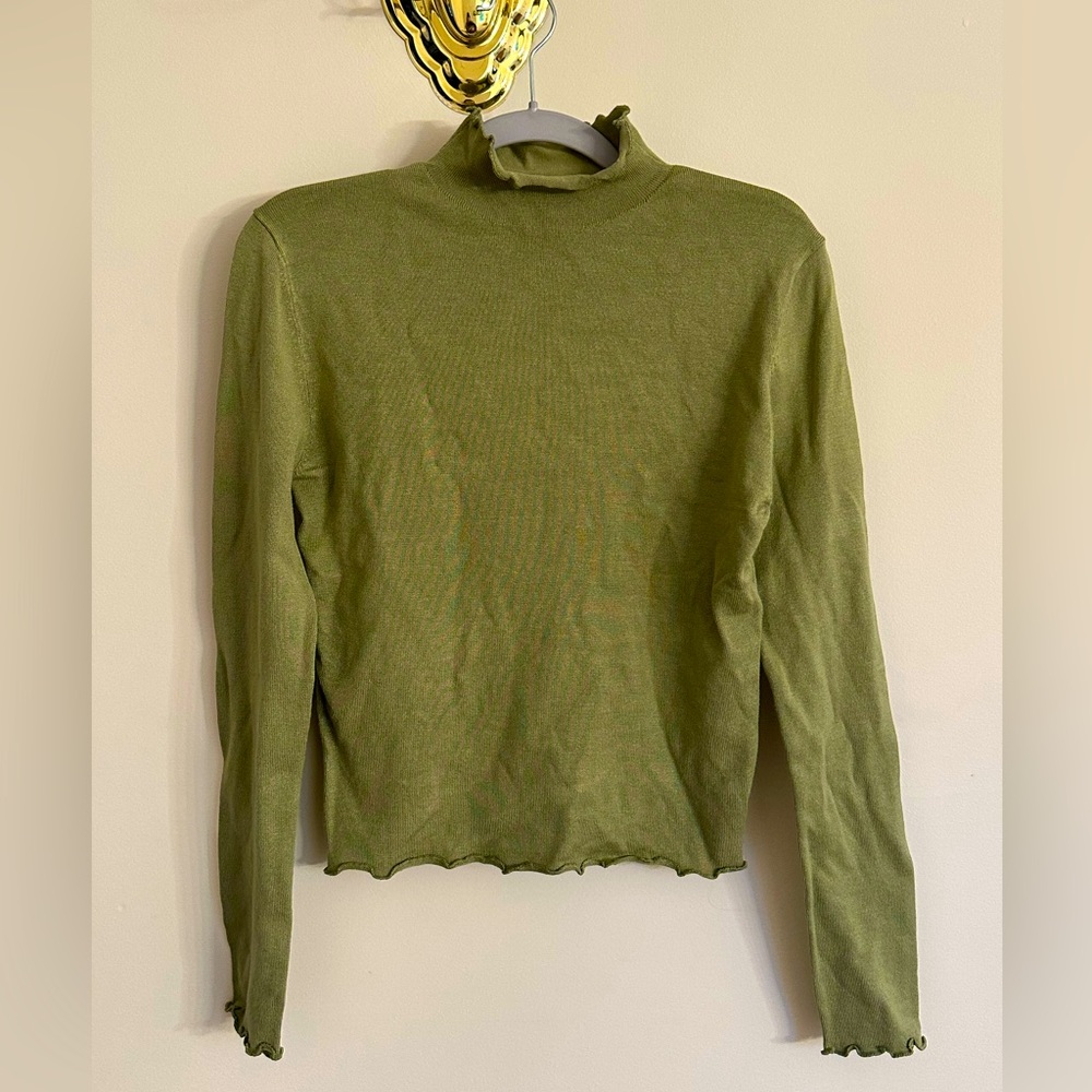 cotton on green turtleneck